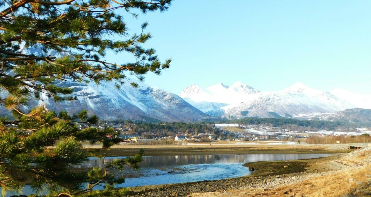 Apartment Dreamvalley Isfjorden Esterno foto