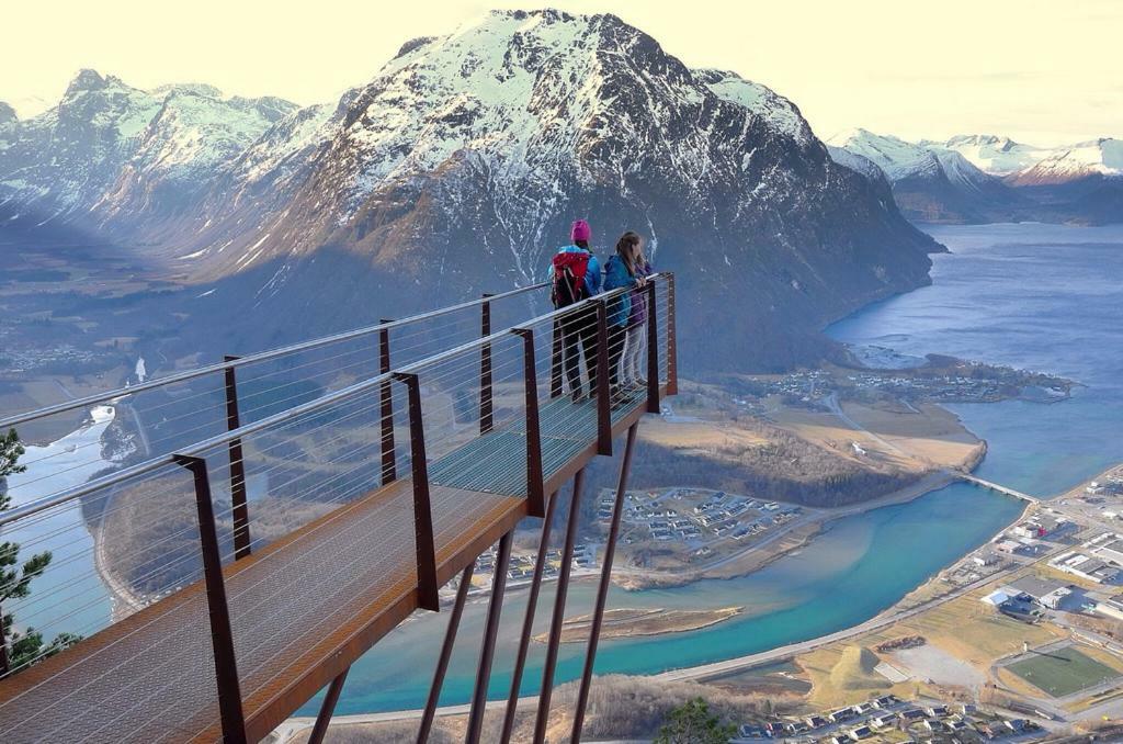 Apartment Dreamvalley Isfjorden Esterno foto